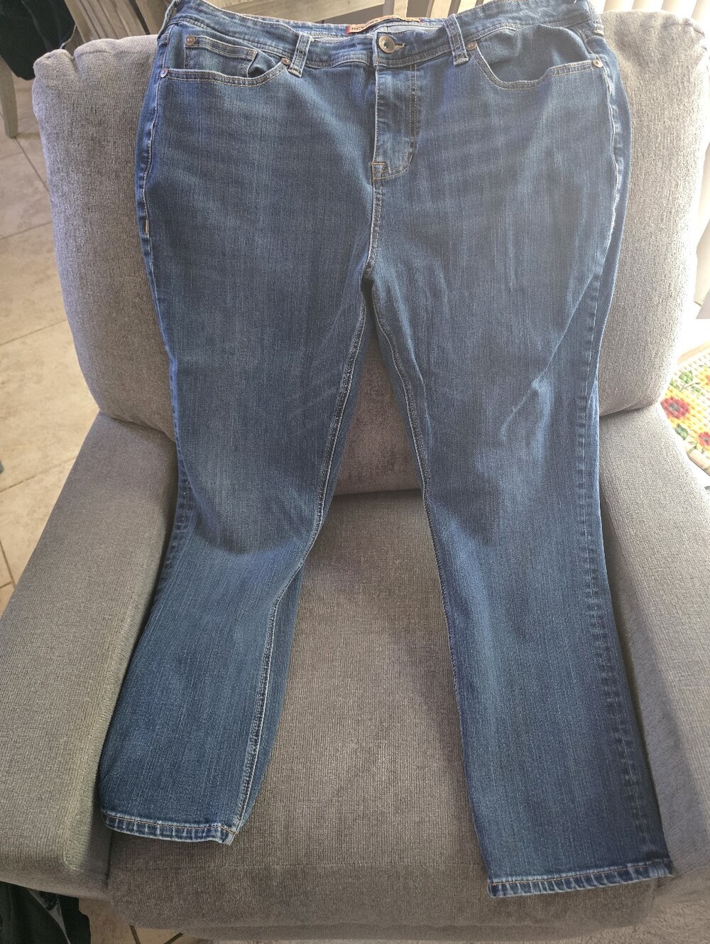 Seven Pants